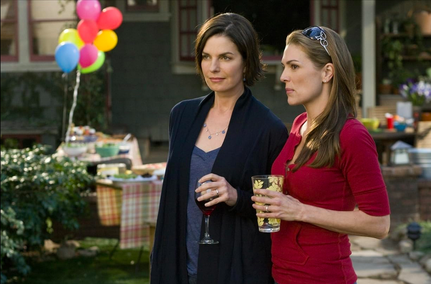 Sela Ward et Sherry Stringfield dans The Stepfather